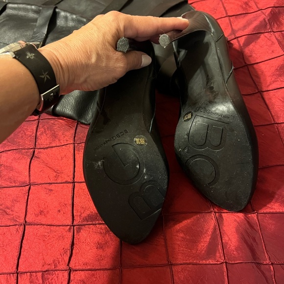 BCBGeneration Black Heeled Boots with Buckle Detail - Picture 4 of 7